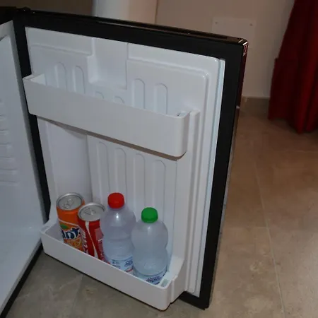 Coppularossa فندق مبيت وإفطار كاروفينيو